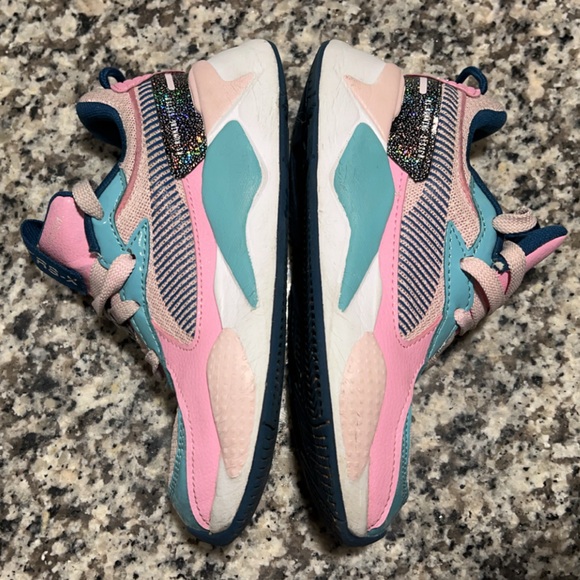 Puma - Picture 3 of 4